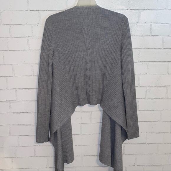Athleta Solstice Wrap Ribbed Knit Merino Wool Waterfall Cardigan Sweater GRAY SM - Picture 9 of 10